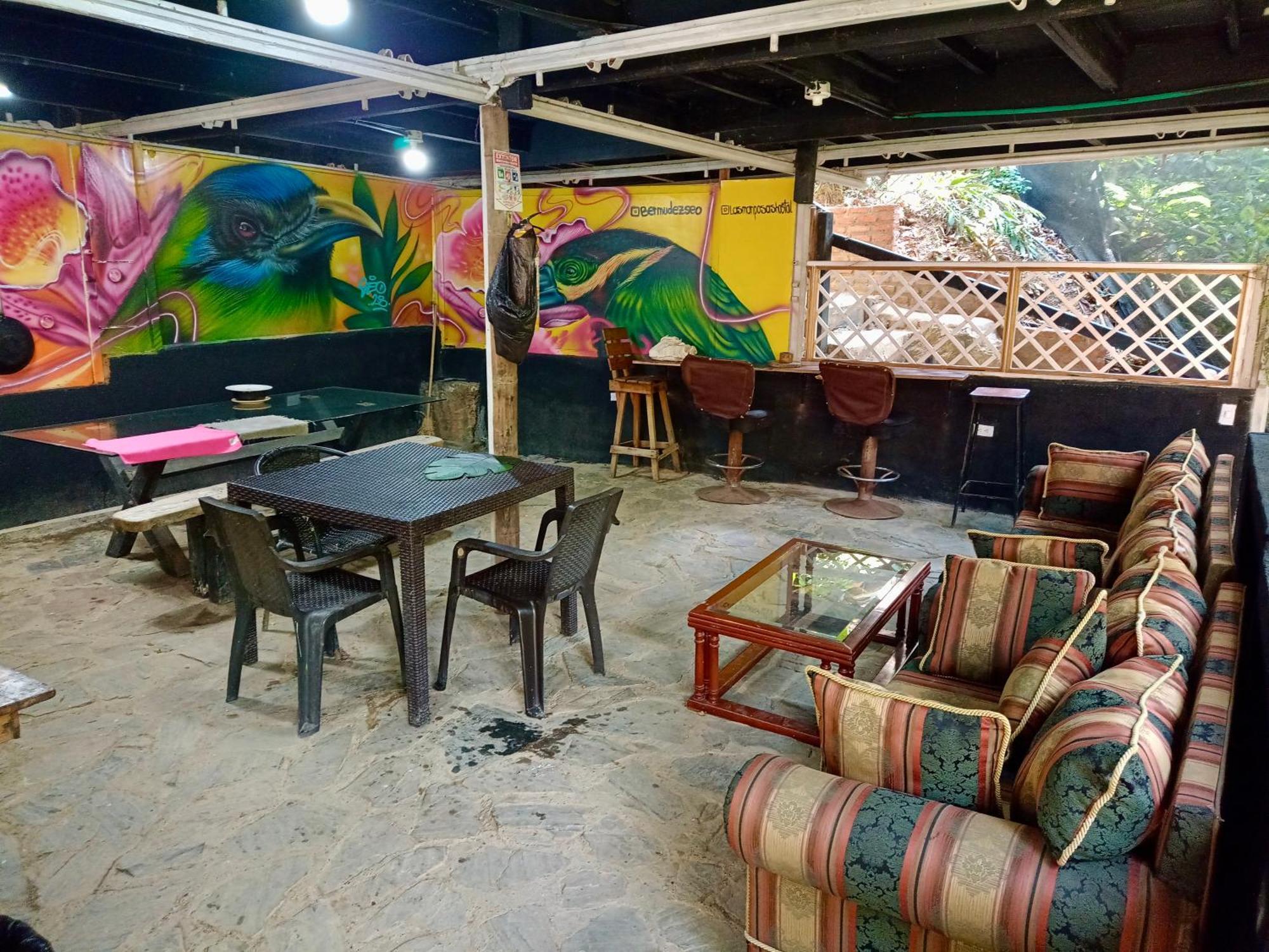 Hostal Las Mariposas 민카 외부 사진